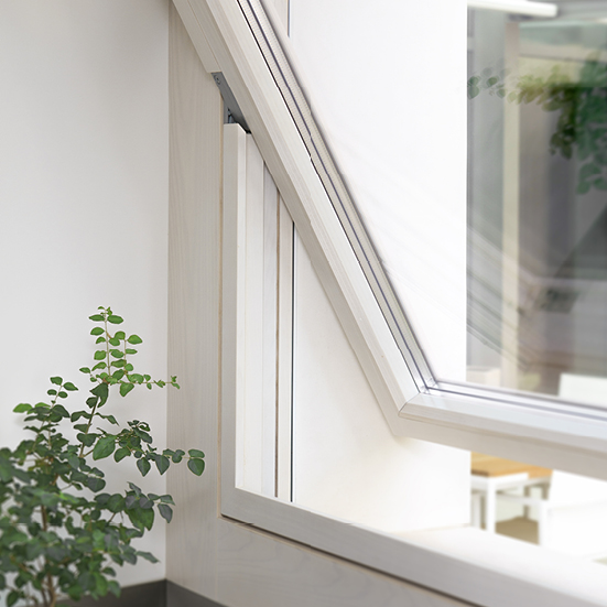 AGB Hardware for pivot windows